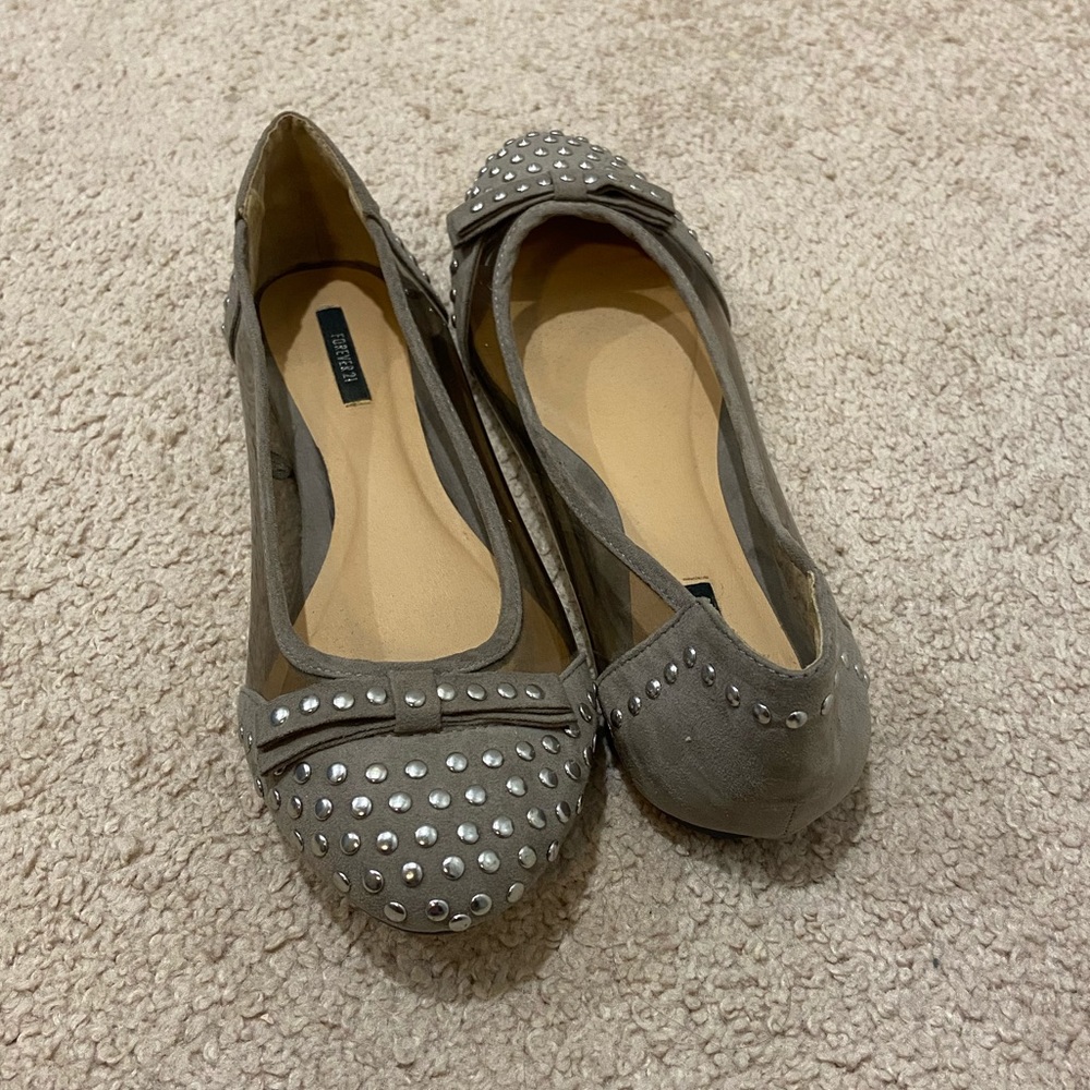 Forever 21 grey flats